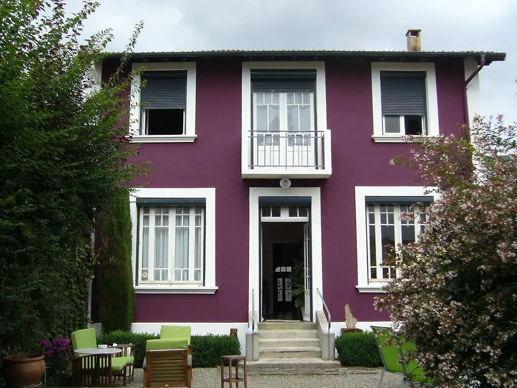 La Maison Pourpre Bed & Breakfast Tarbes
