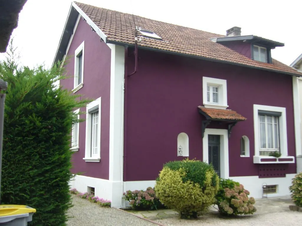 La Maison Pourpre Bed & Breakfast Tarbes