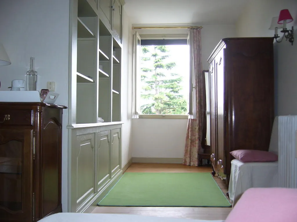 La Maison Pourpre Bed & Breakfast Tarbes France